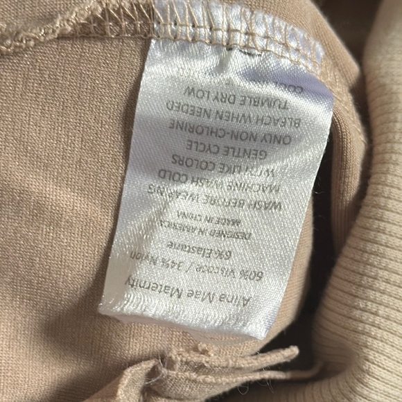 Maternity Tan Cropped Leggings with Elastic Waistband - Picture 4 of 6